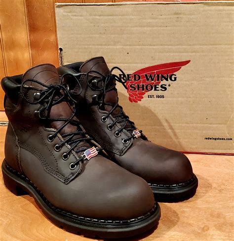 red wings shoes hours|Red Wing Shoes & Footwear .
